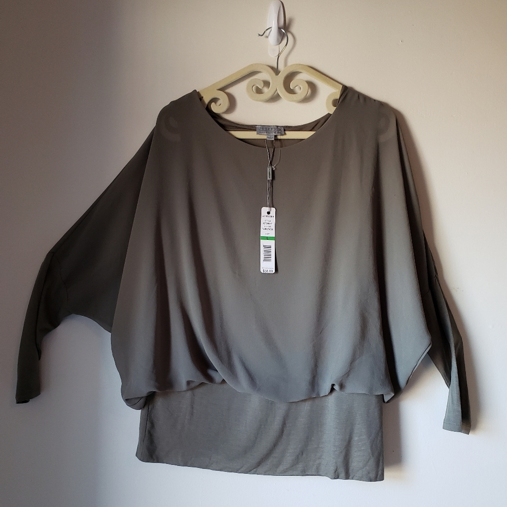 Josepha green bat sleeve top